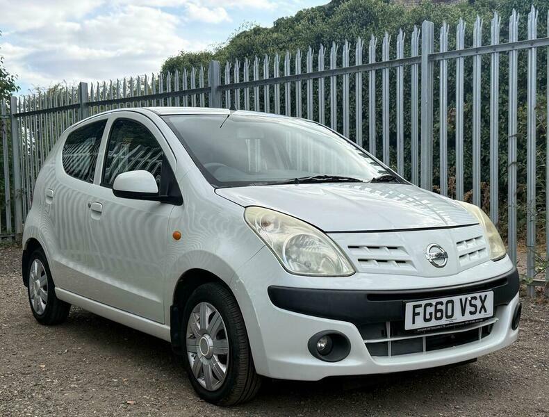Nissan Pixo 1.0 N-tec Silver #5