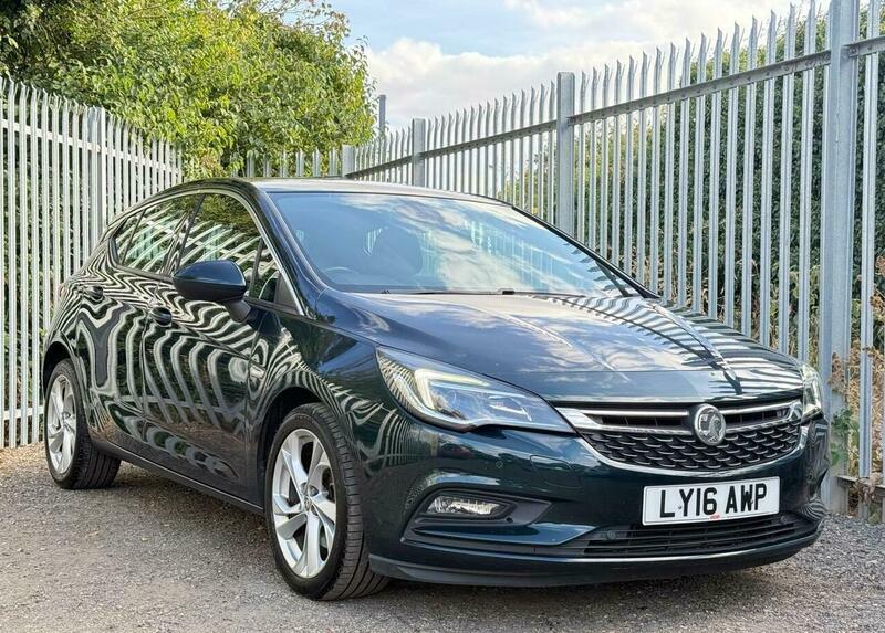 Vauxhall Astra 1.6 Cdti Blueinjection Sri LY16AWP Green
