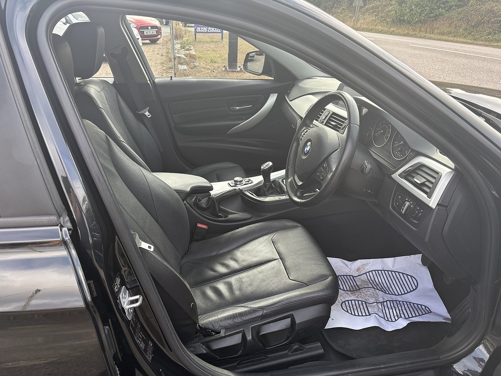 BMW 3 Series 320D Se YE13YMA Blue #6