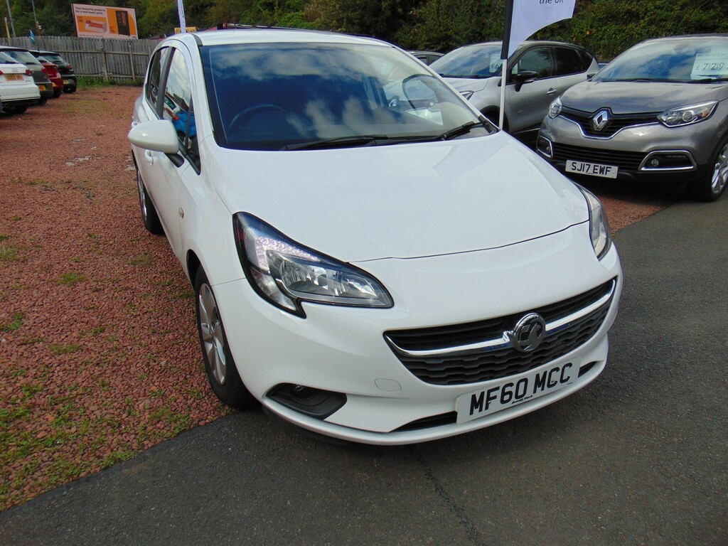 Vauxhall Corsa Hatchback 1.4 I Ecotec Design Mot September 2027 DU68UKG White #4