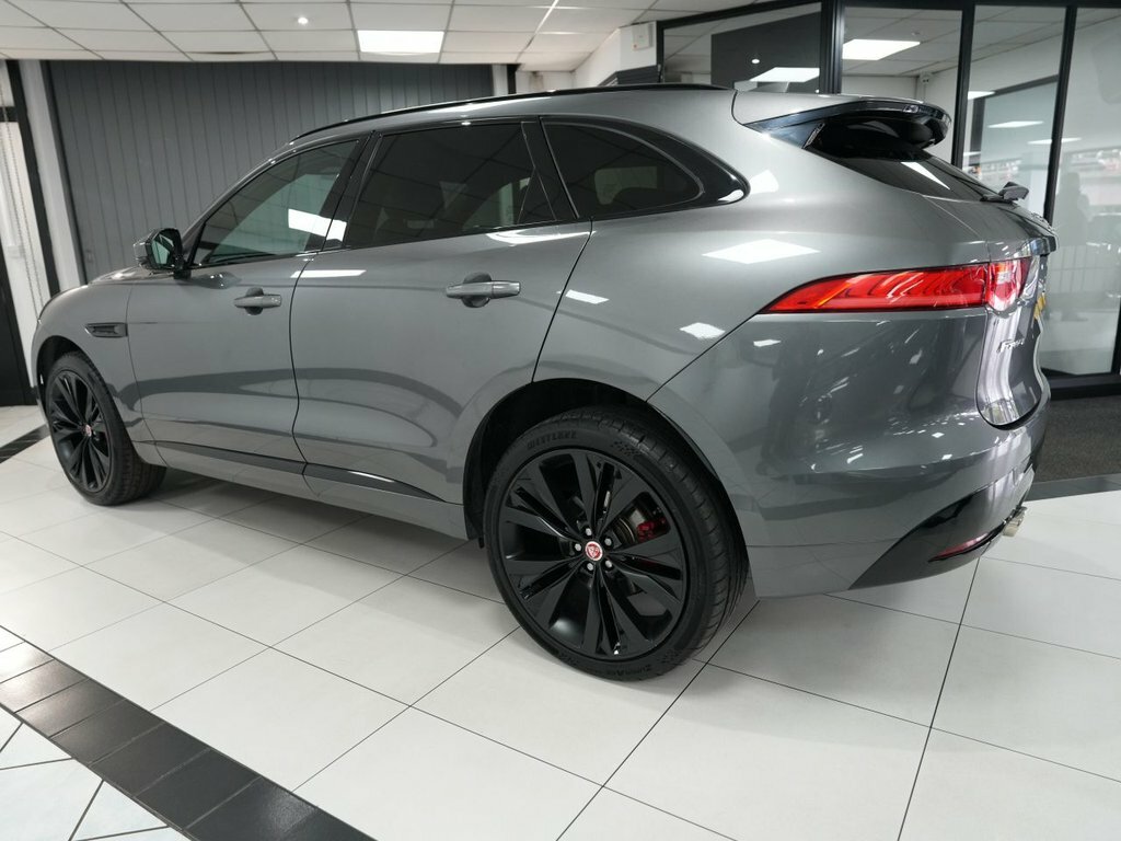 Jaguar F-Pace 3L S Grey #4
