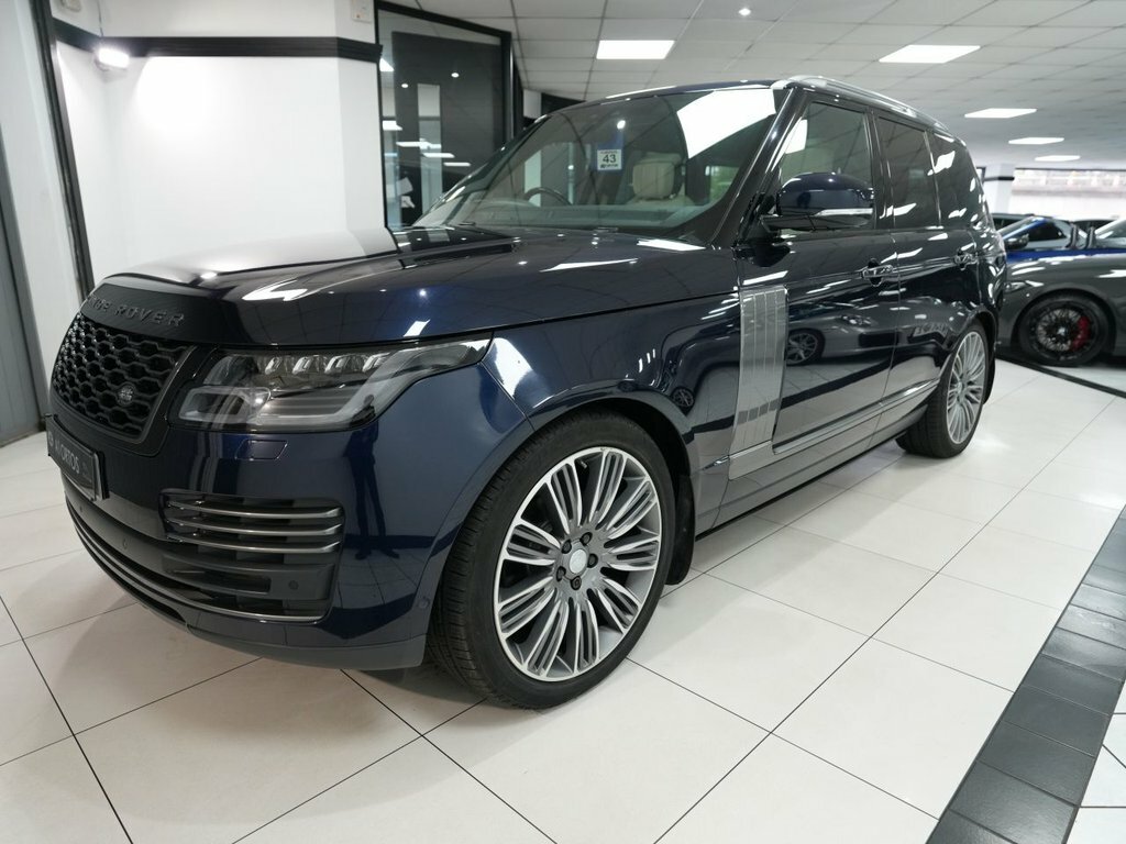 Land Rover Range Rover 3L Autobiography 5dr CX69ZWW Blue #4