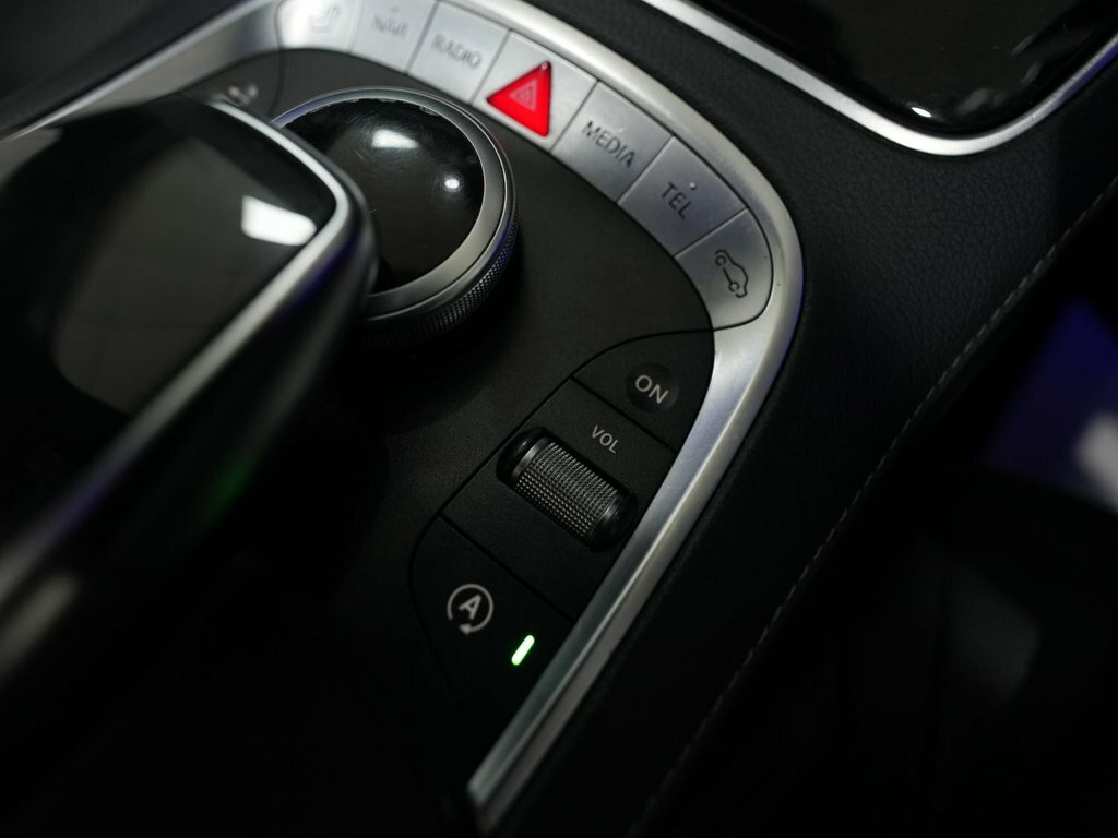 Mercedes-Benz S Class Black #32