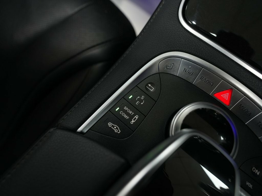 Mercedes-Benz S Class Black #34