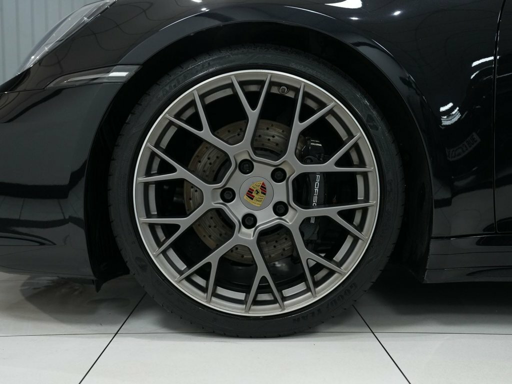 Porsche 911 3L 992 Carrera 4S Black #5
