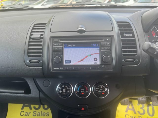 Nissan Note Red #22