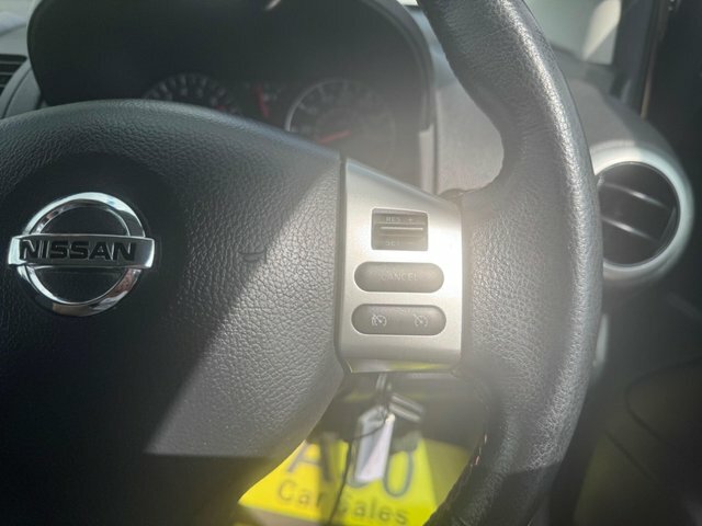 Nissan Note Red #29