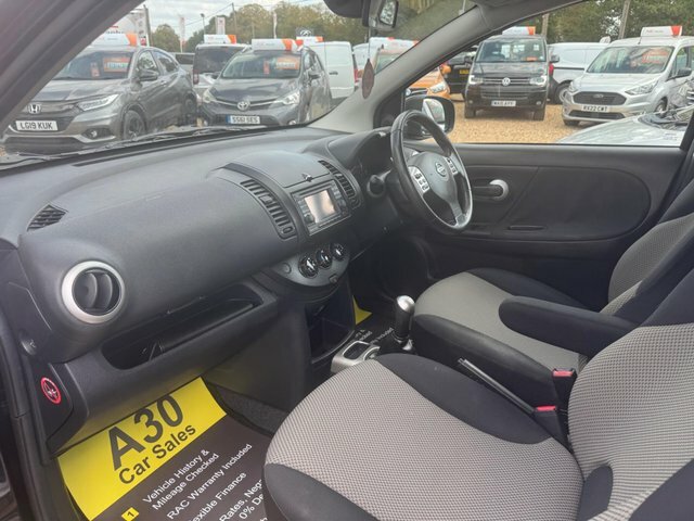 Nissan Note Red #32