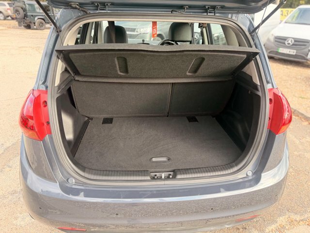 Kia Venga 2 Isg Red #23