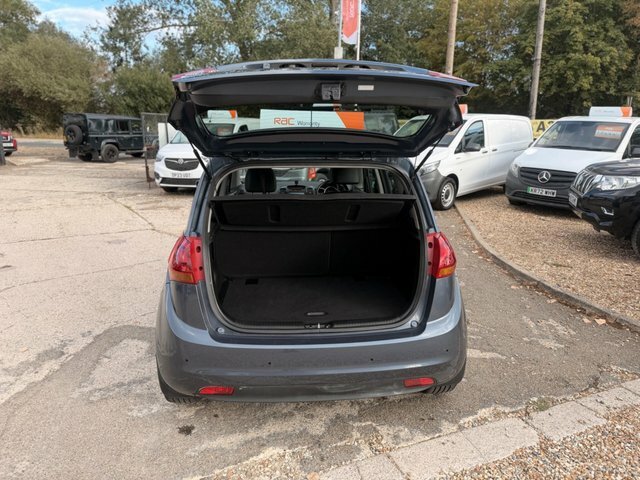 Kia Venga 2 Isg Red #24
