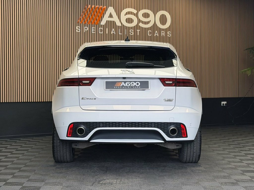 Jaguar E-Pace 2L Chequered Flag SP69RFO White #6