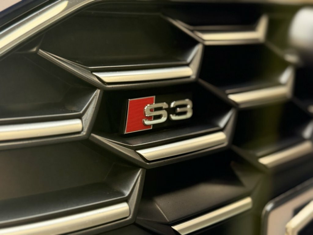 Audi S3 2L Null Black #18