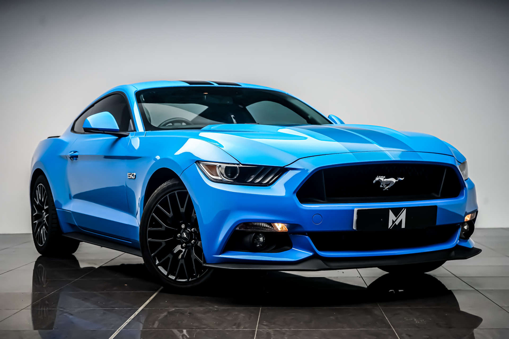 Ford Mustang V8 Gt Fastback Euro 6 Blue