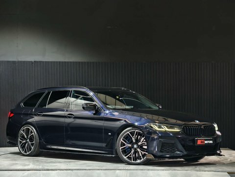 BMW 5 Series 3.0 530D Mht PX23XYC Black #2