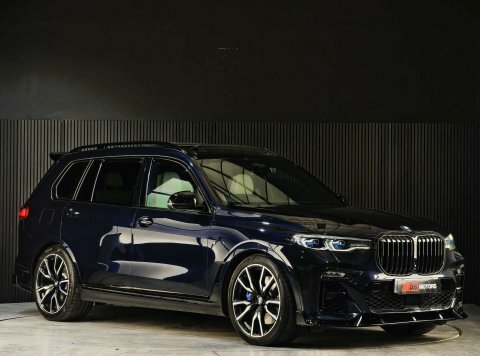 BMW X7 3.0 30D M Black