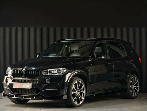 BMW X5 3.0 M50d Suv Black #3