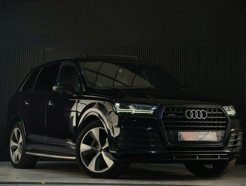 Audi Q7 3.0 Tdi V6 Black #2