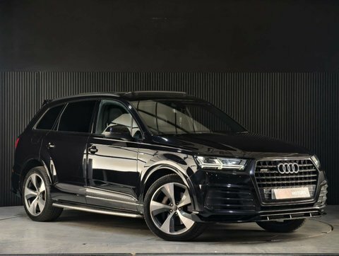 Audi Q7 3.0 Tdi V6 Black #3
