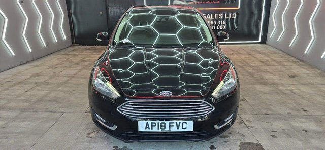 Ford Focus 1.0T Ecoboost Titanium Hatchback AP18FVC Black #4
