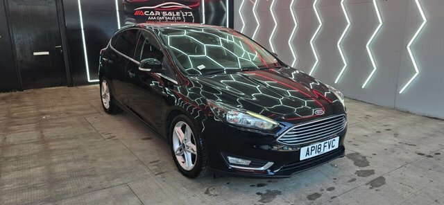 Ford Focus 1.0T Ecoboost Titanium Hatchback AP18FVC Black #3