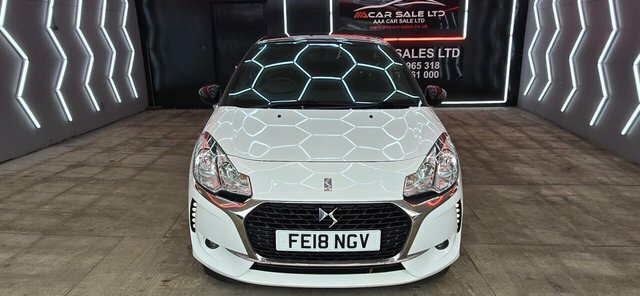 DS DS 3 1.2 Puretech Connected Chic Hatchback M White #4