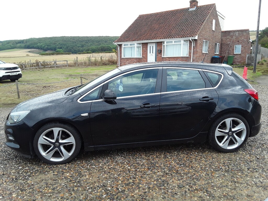 Vauxhall Astra 1.4 I Turbo Limited Edition Black #4