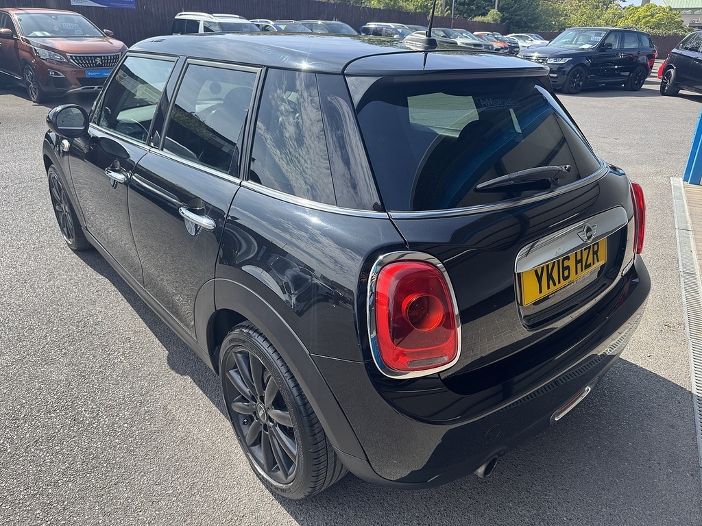 Mini Hatch Cooper U15491613 Ulez YK16HZR Black #6
