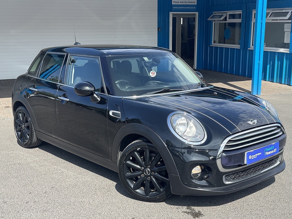 Mini Hatch Cooper U15491613 Ulez YK16HZR Black