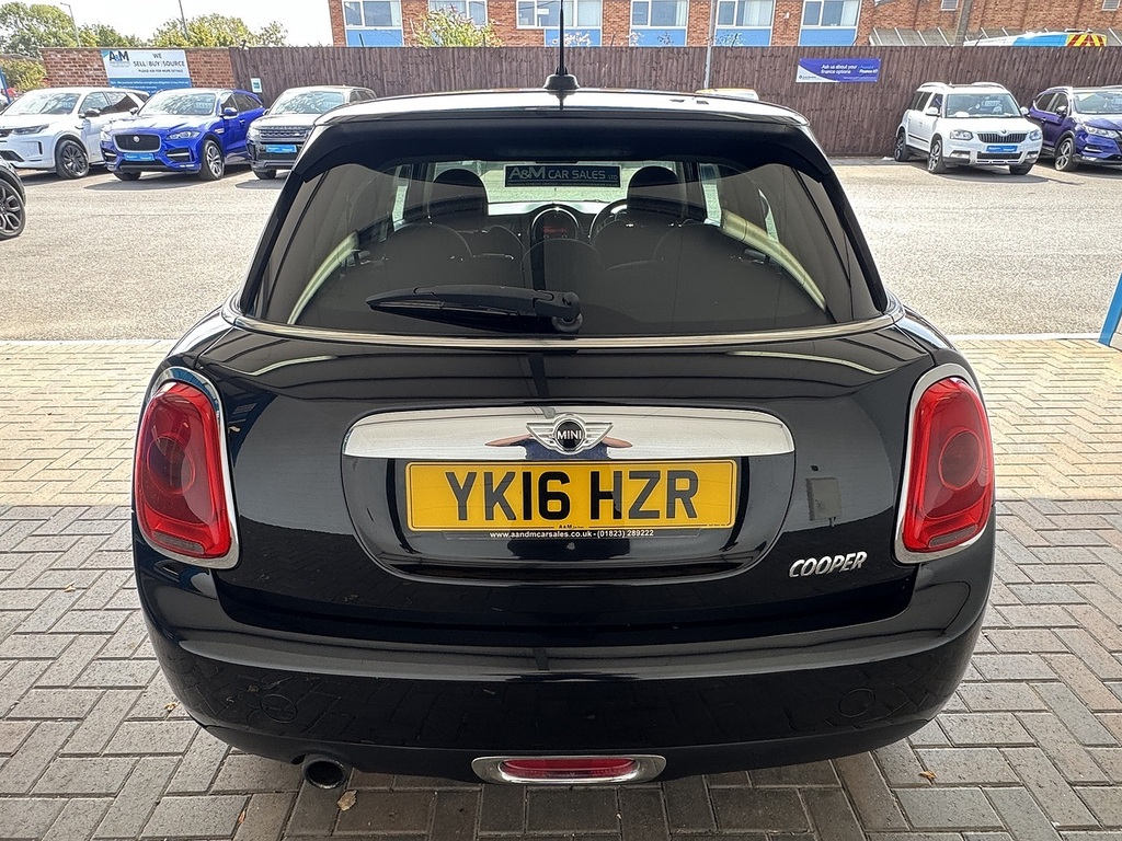 Mini Hatch Cooper U15491613 Ulez YK16HZR Black #4