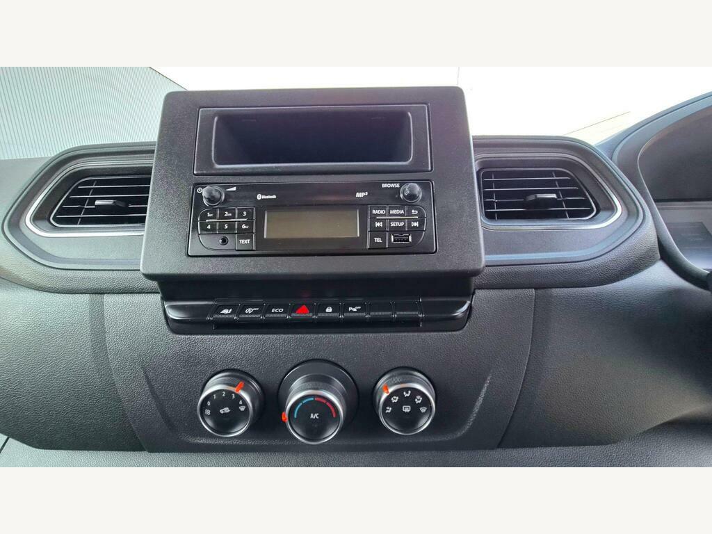 Renault Master Master White #13