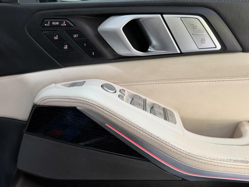 BMW X7 #60