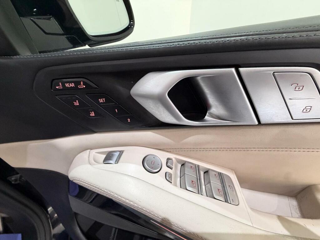 BMW X7 #26