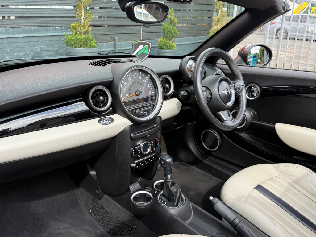 Mini Roadster  Black #39