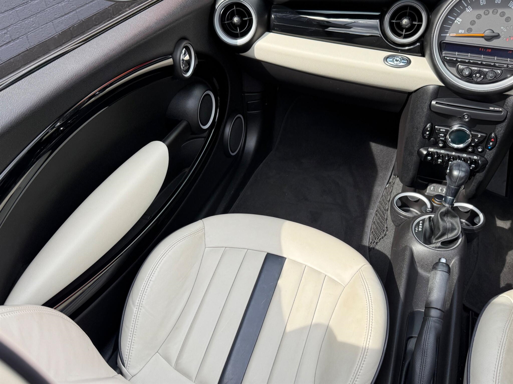 Mini Roadster  Black #20