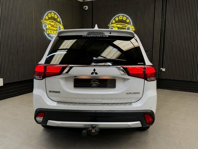Mitsubishi Outlander 2.2 Di-d 4 Suv 4Wd Euro 6 147 Ps White #5