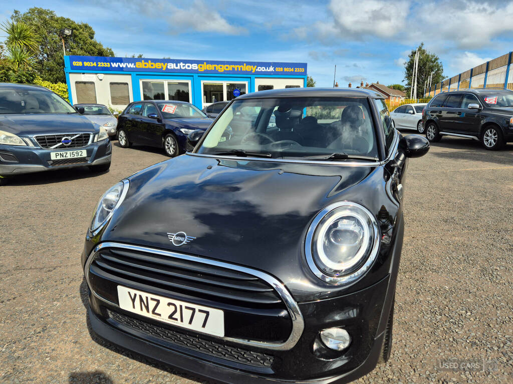 Mini Hatch 1.5 Cooper II YNZ2177 Black #5