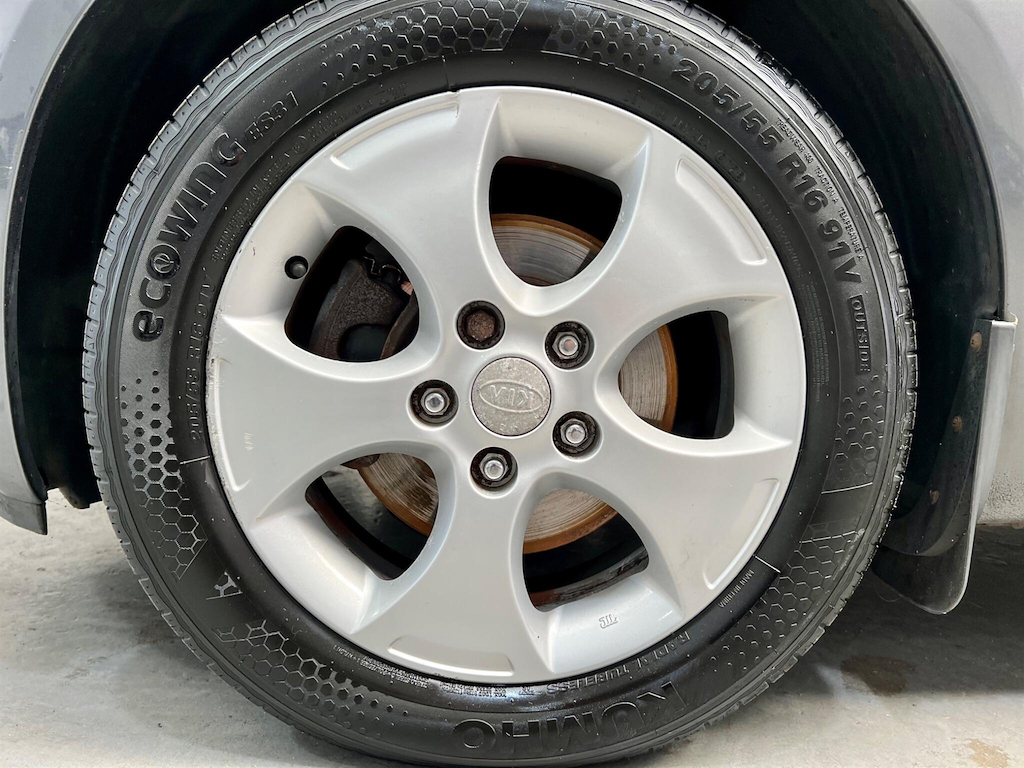 Kia Venga 1.6L 2 Black #42