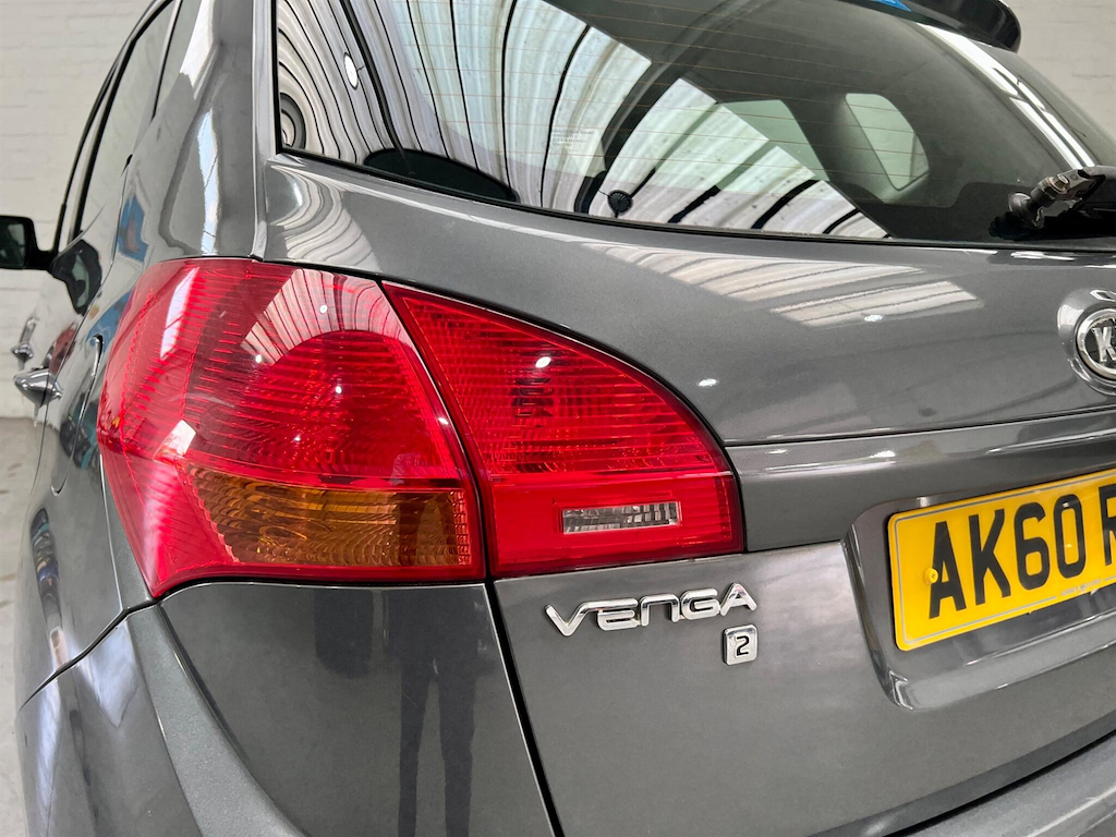Kia Venga 1.6L 2 Black #38
