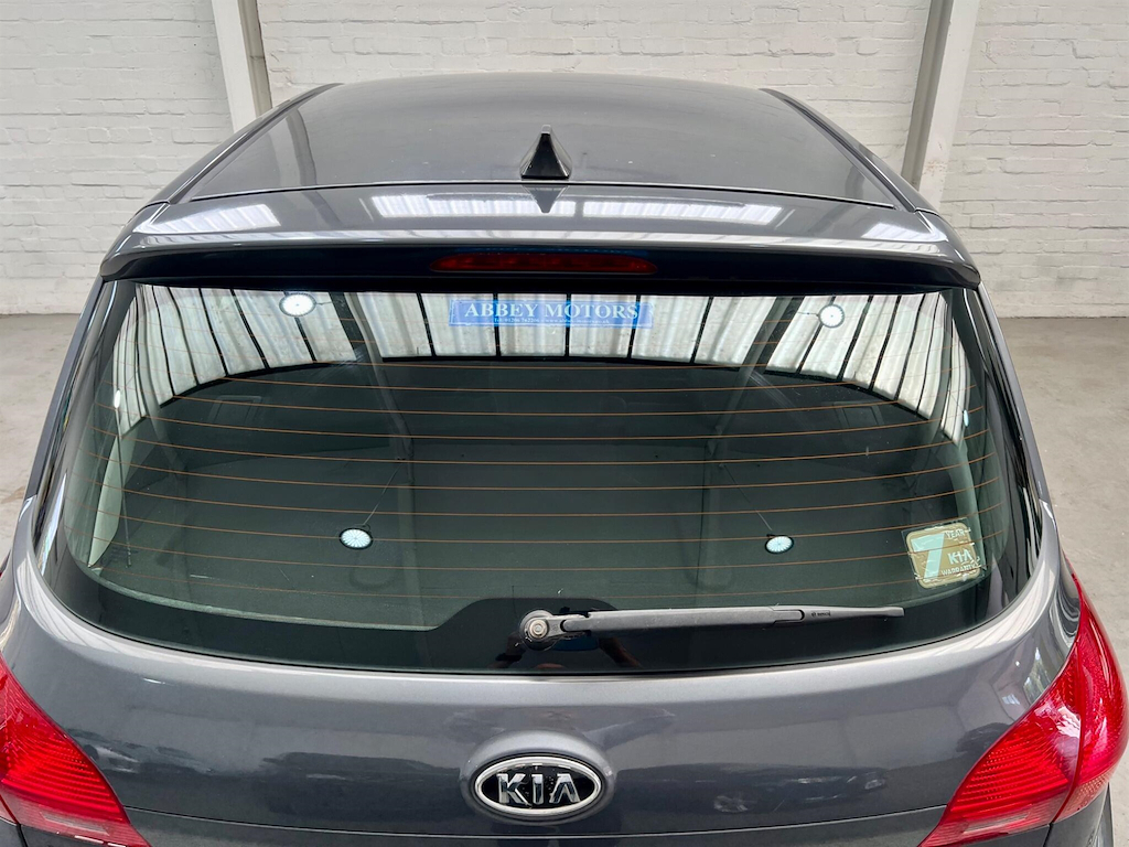 Kia Venga 1.6L 2 Black #32
