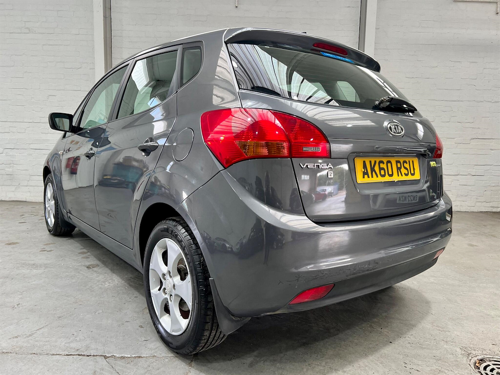 Kia Venga 1.6L 2 Black #18