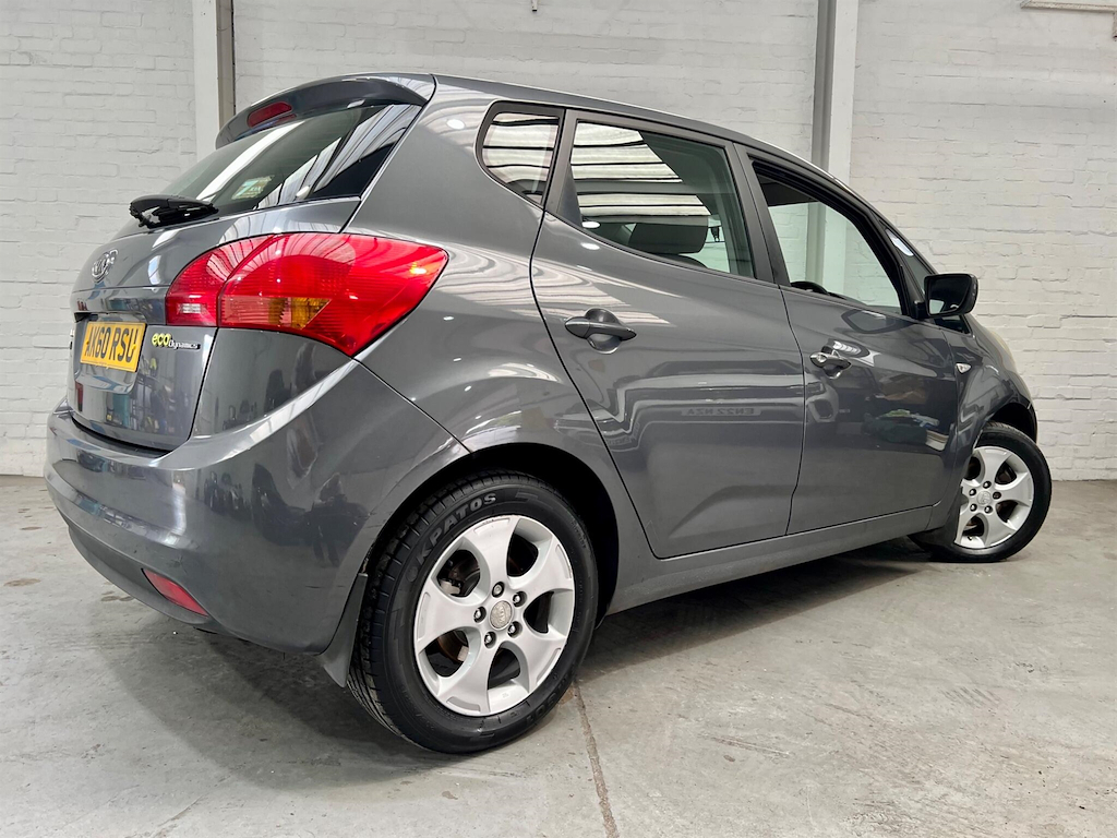 Kia Venga 1.6L 2 Black #8
