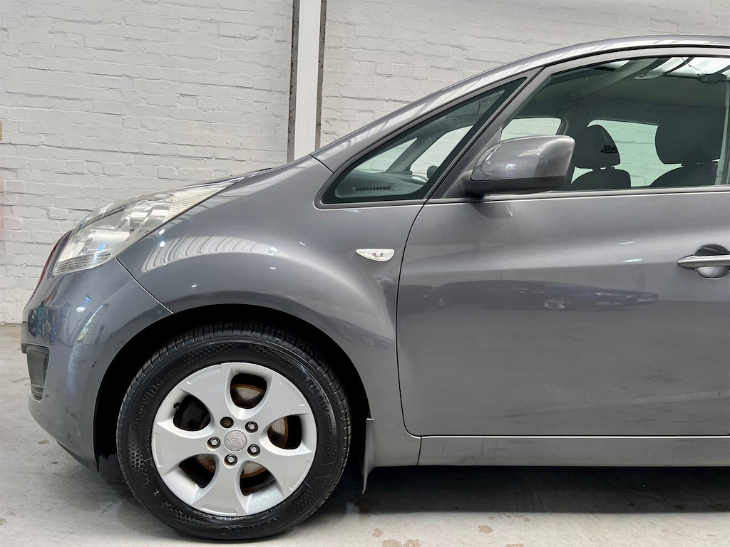 Kia Venga 1.6L 2 Black #23