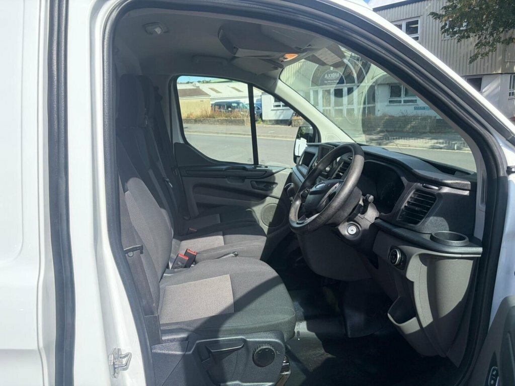 Ford Transit Custom 2L Leader YT20UNS White #2