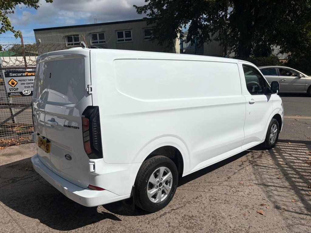 Ford Transit Custom 2L Limited YM24LRO White #5