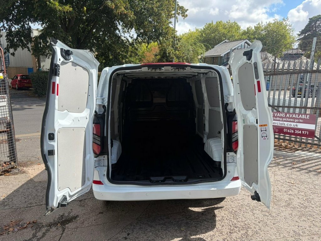 Ford Transit Custom 2L Limited YM24LRO White #3