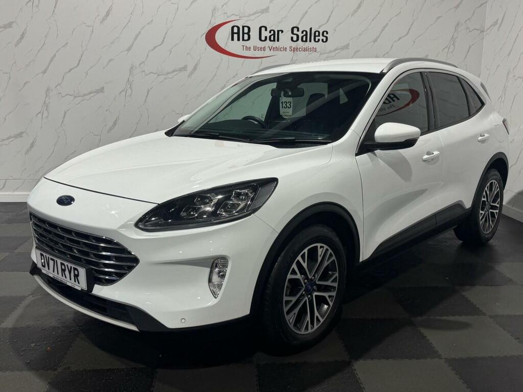 Ford Kuga 1.5 Ecoblue Titanium Edition Euro 6 Ss DV71RYR White #4