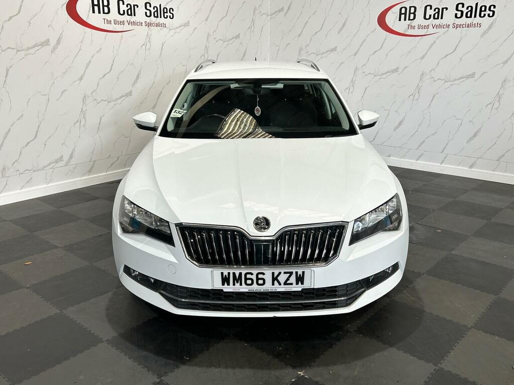 Skoda Superb 1.6 Tdi Se Dsg Euro 6 Ss White #2