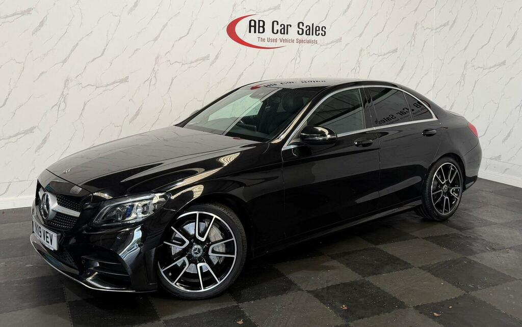 Mercedes-Benz C Class 2.0 C300 Amg Line Premium G-tronic Euro 6 Ss Black