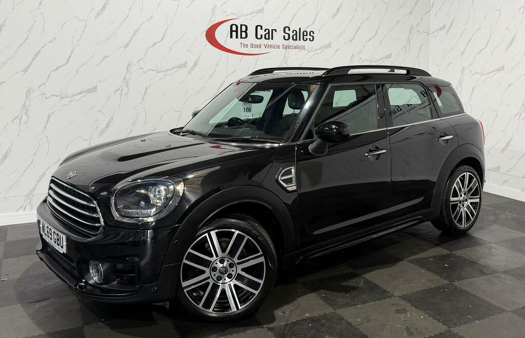 Mini Countryman 1.5 Cooper Exclusive Euro 6 Ss Black