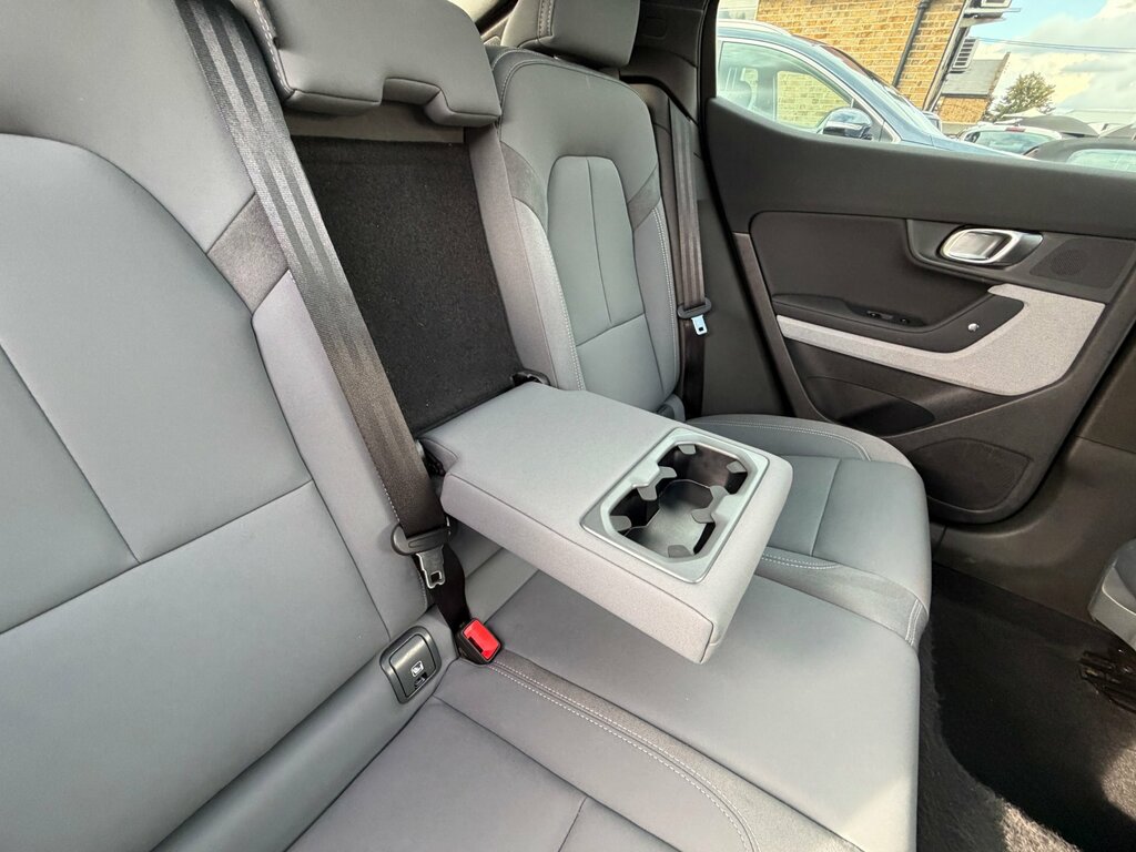 Polestar 2 Hatchback Silver #49
